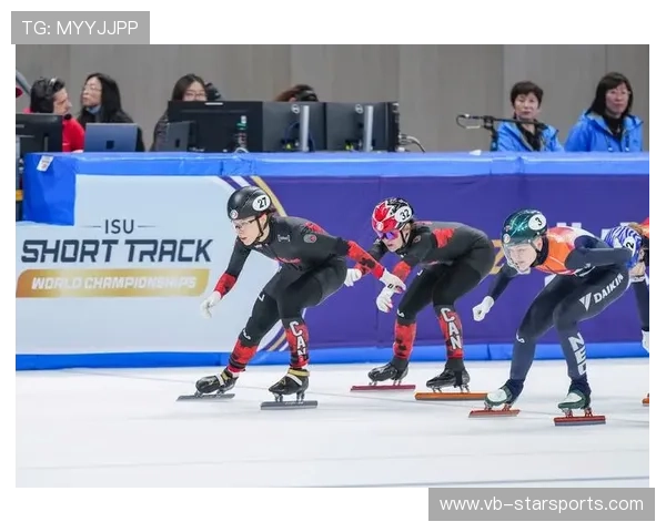国际短道速滑巡回赛举办少儿冰上技能节